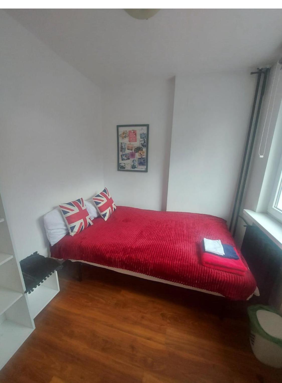 Hotel Travel House Breslavia Esterno foto