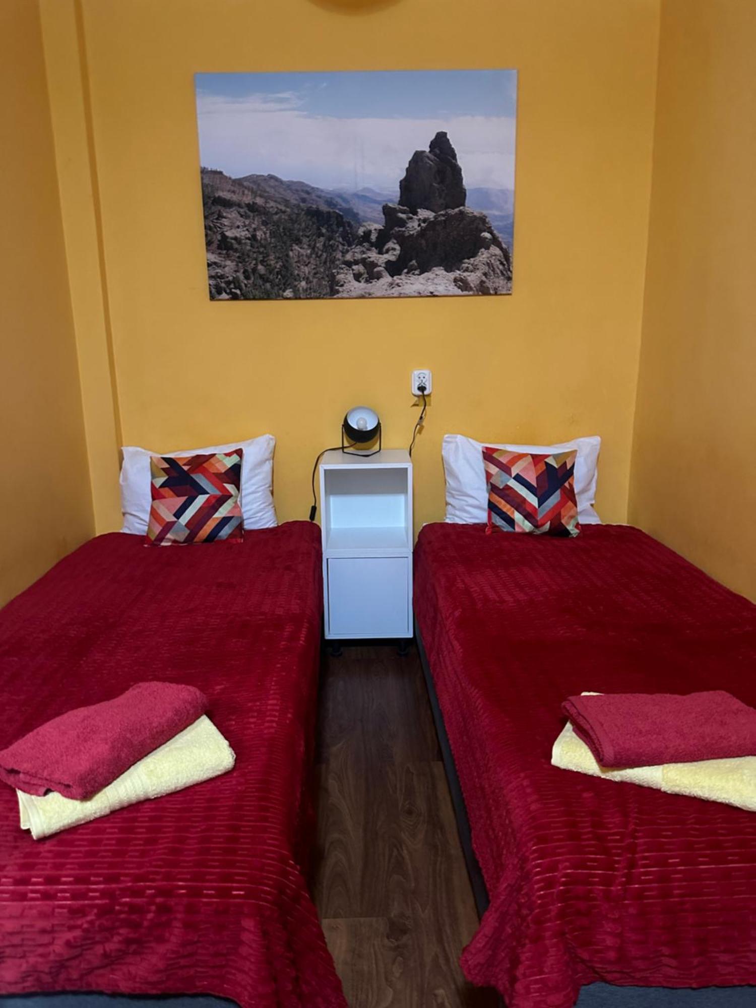 Hotel Travel House Breslavia Esterno foto