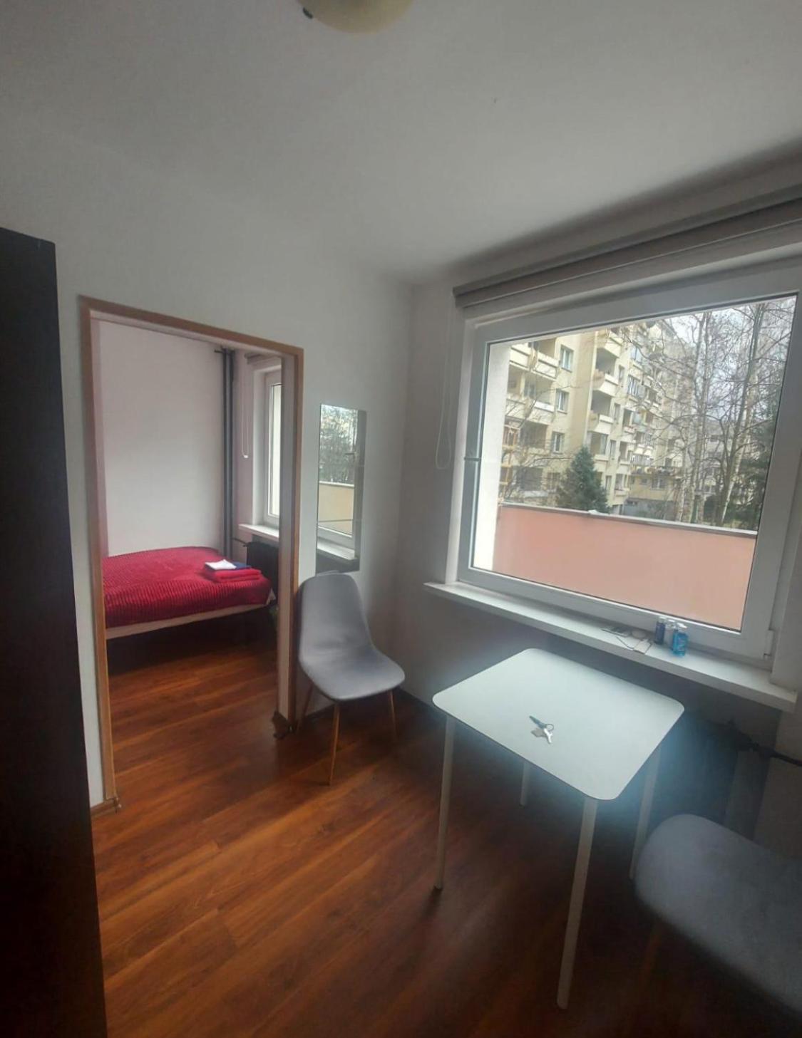 Hotel Travel House Breslavia Esterno foto