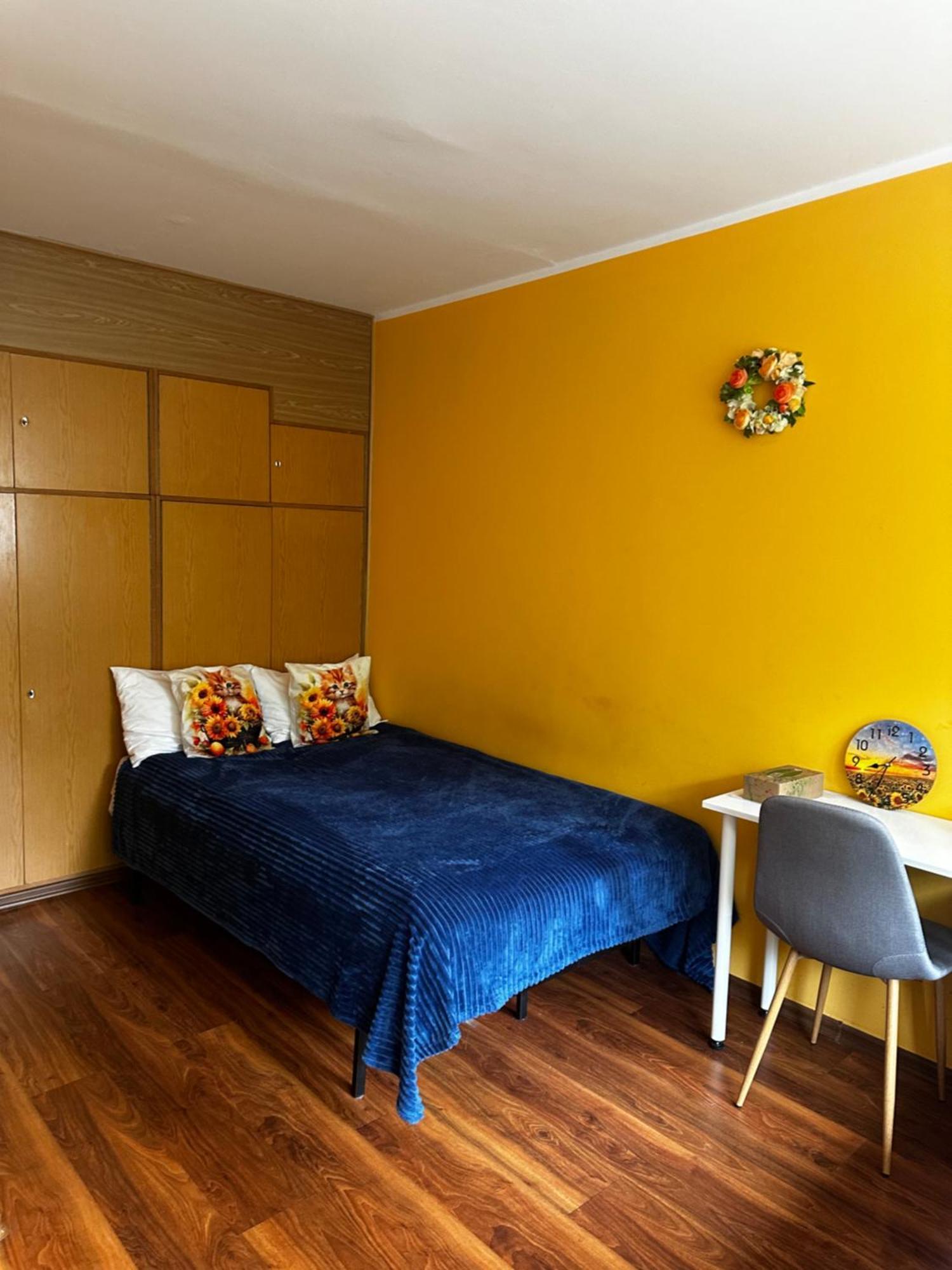 Hotel Travel House Breslavia Esterno foto