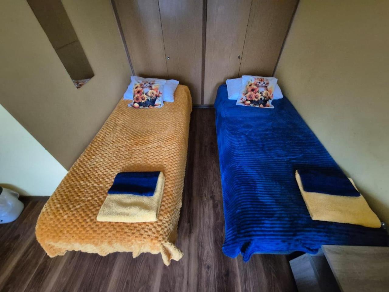 Hotel Travel House Breslavia Esterno foto